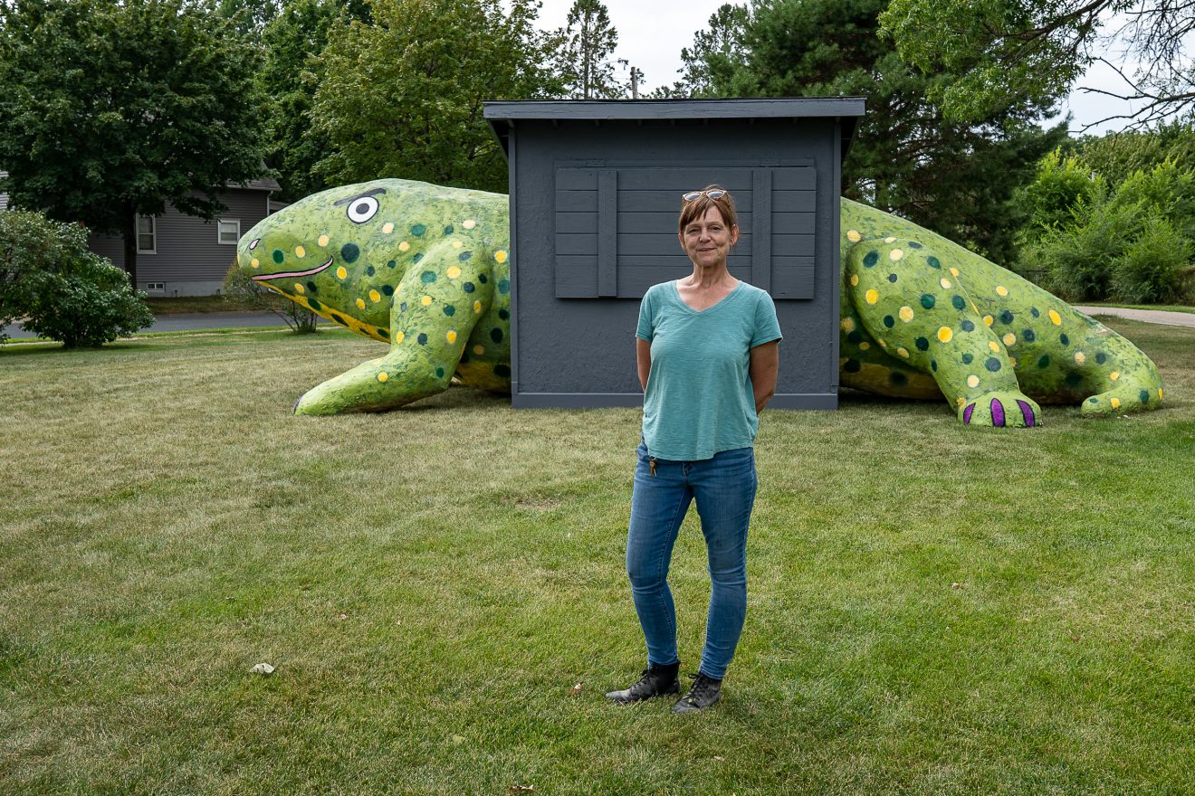 Lizard lands a home: Mary Johnson’s larger-than-life animals